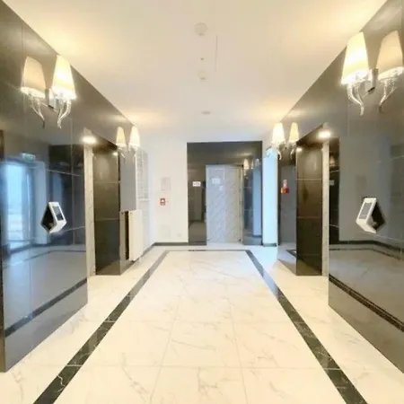 Hanza Tower Sky - 21 Spa Sauna & Jacuzzi & Pool Appartamento Stettino